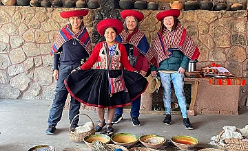 Valle Sagrado de los Inkas – Ollantaytambo (Desayuno y Almuerzo)
