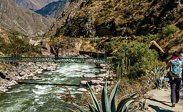 Cusco – Ollantaytambo – Km 82 – Patallacta – Huayllabamba (Almuerzo, Te del Tarde y Cena)