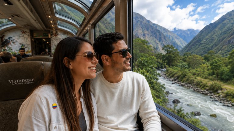 Tren Expedition vs Vistadome desde Colombia